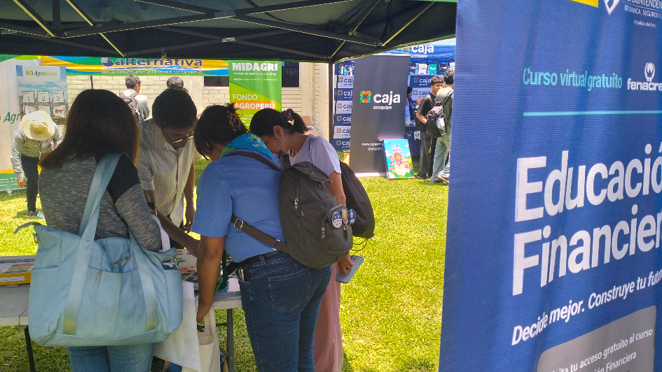 FENACREP participó en la Feria de la Semana de la Educación Financiera 2026
