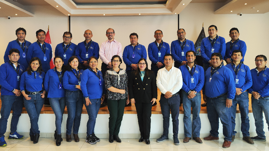 FENACREP y la Cooperativa San Cristóbal suscriben alianza para mejorar el acceso al agua potable a sus socios.