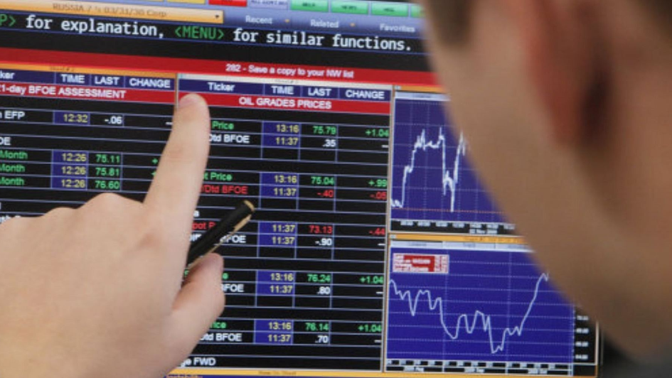 Bolsa de Valores cae fuertemente contagiada por mercados globales