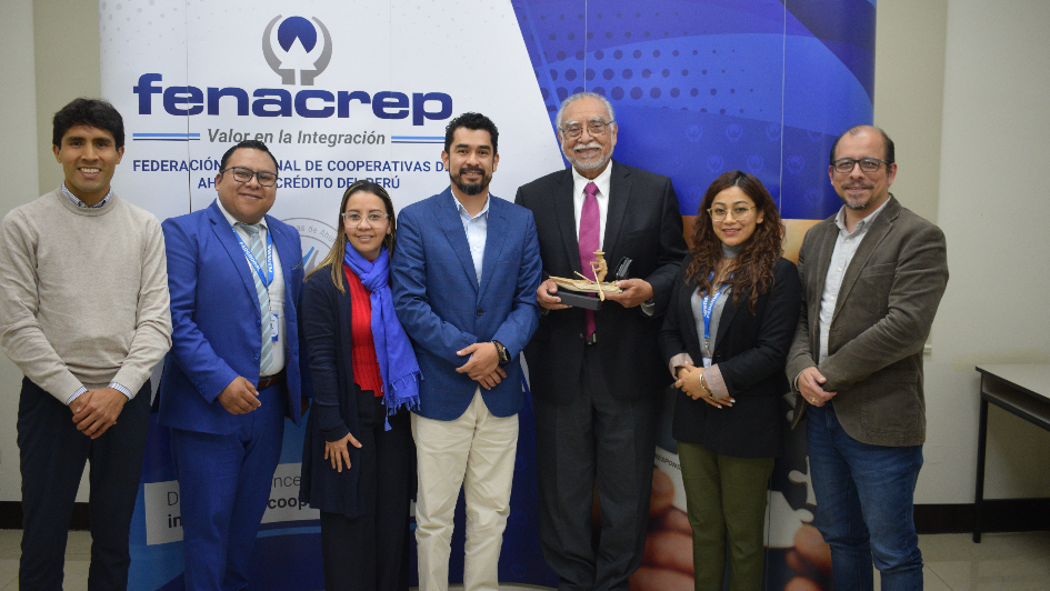 Delegación de FEDERURAL visita FENACREP para conocer su experiencia educativa