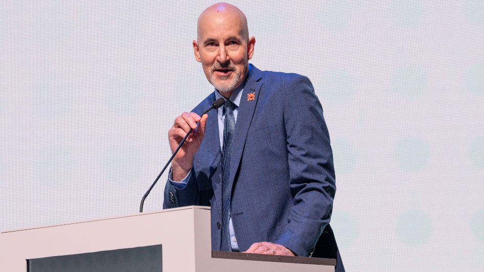 Paul Treinen asume la presidencia permanente de WOCCU